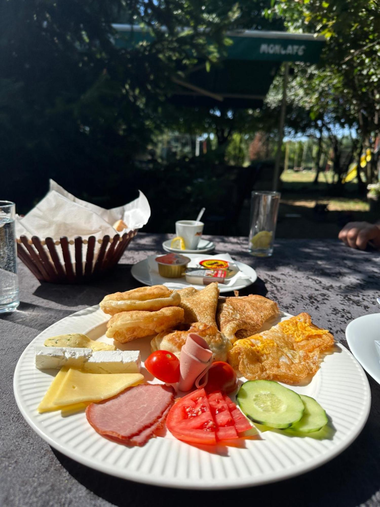 Hotel Antika Peje Dış mekan fotoğraf