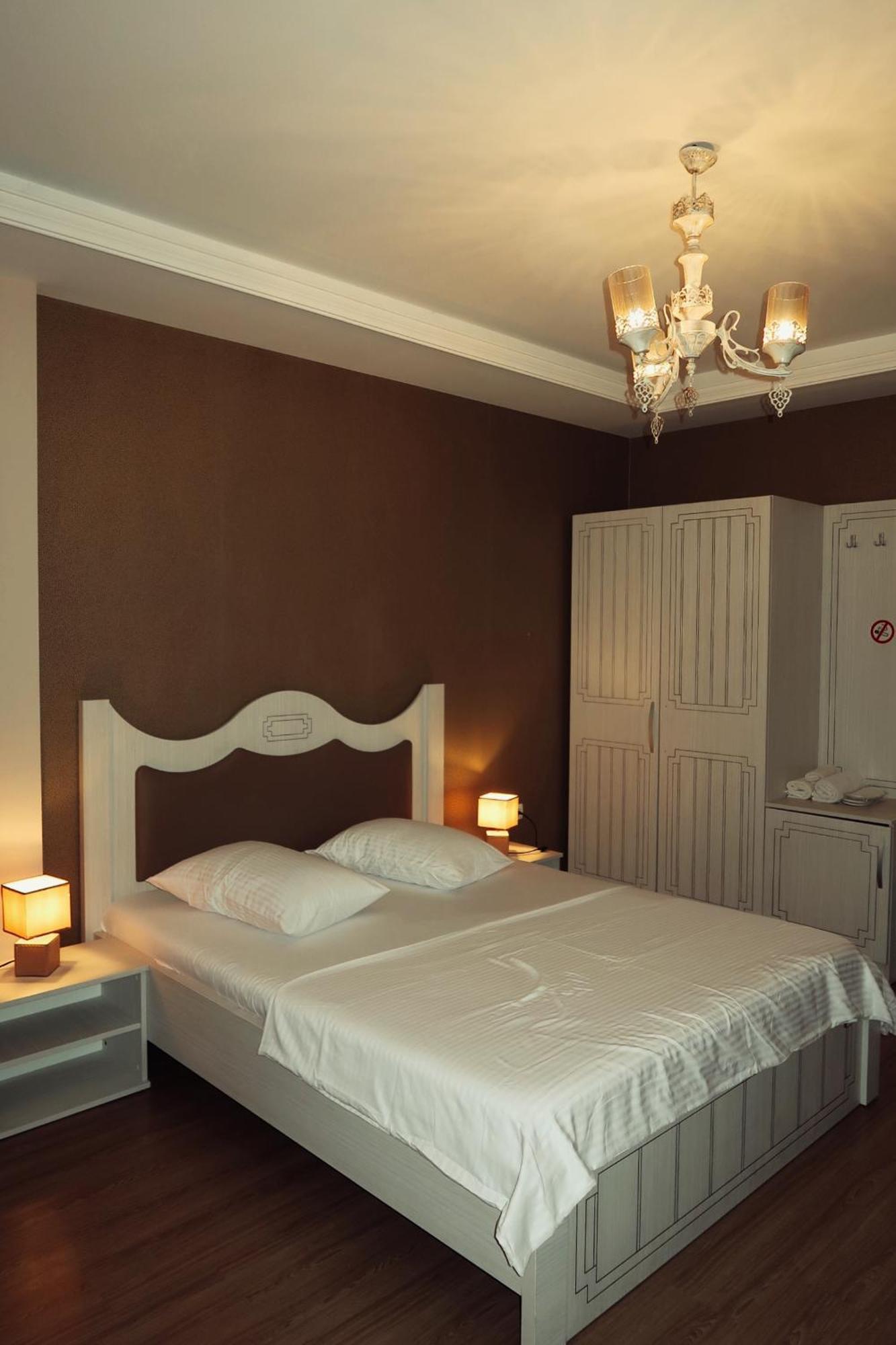 Hotel Antika Peje Dış mekan fotoğraf