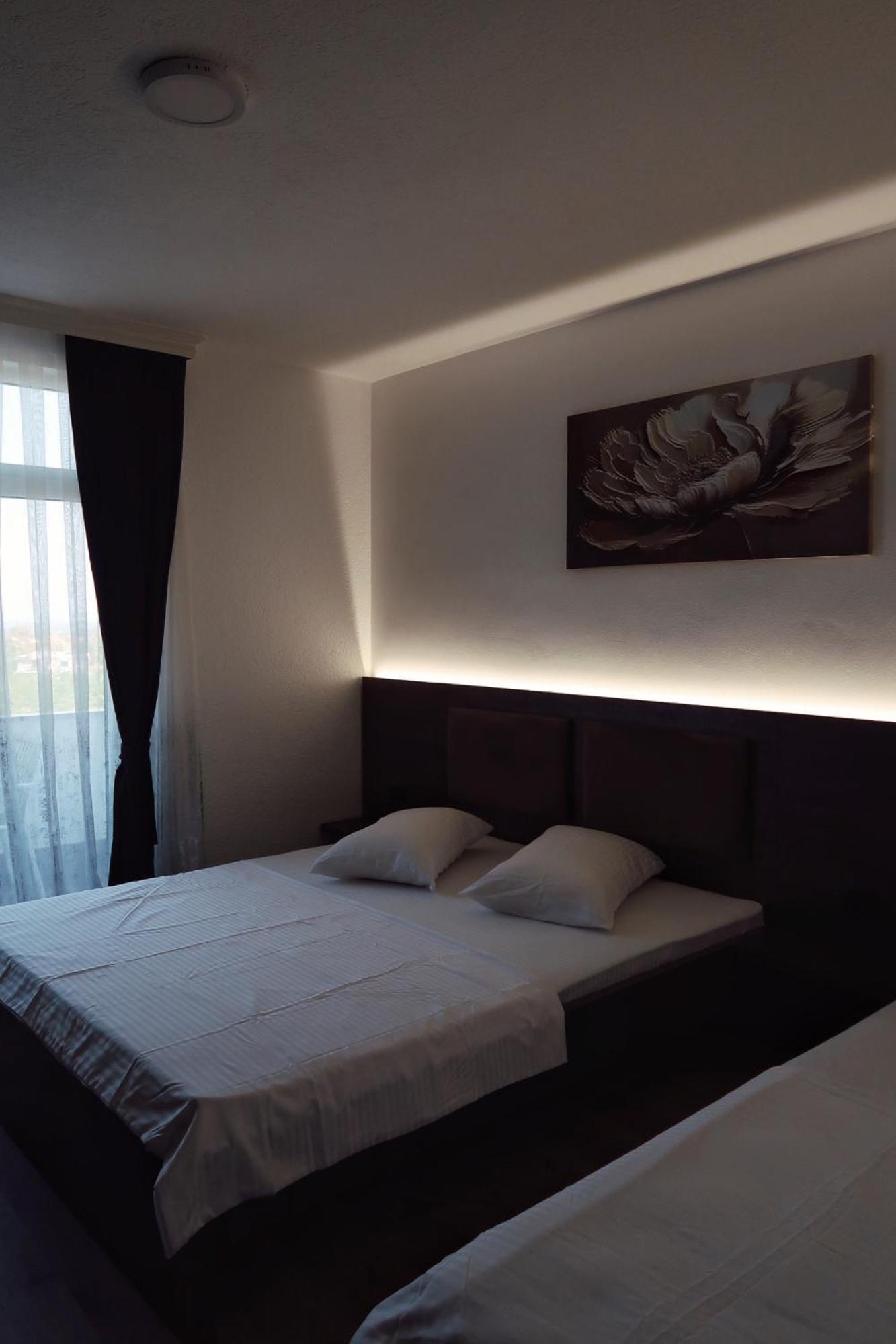 Hotel Antika Peje Dış mekan fotoğraf